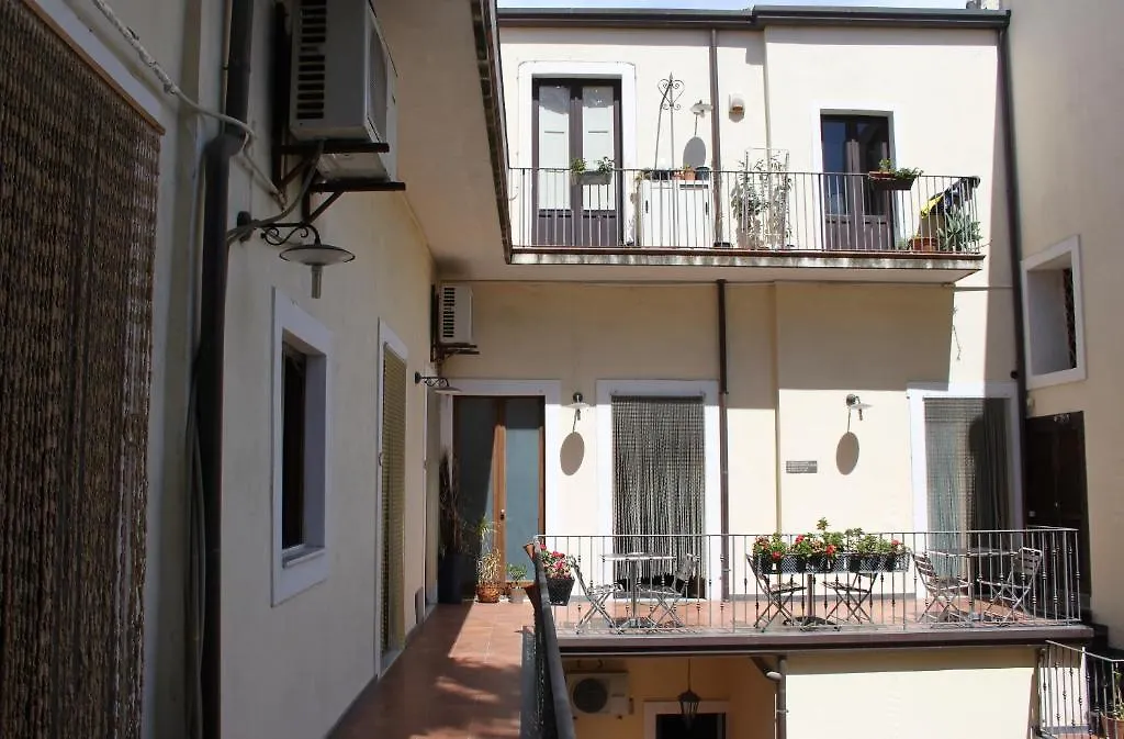 *** Bed and breakfast B&B Opera CTA Italia